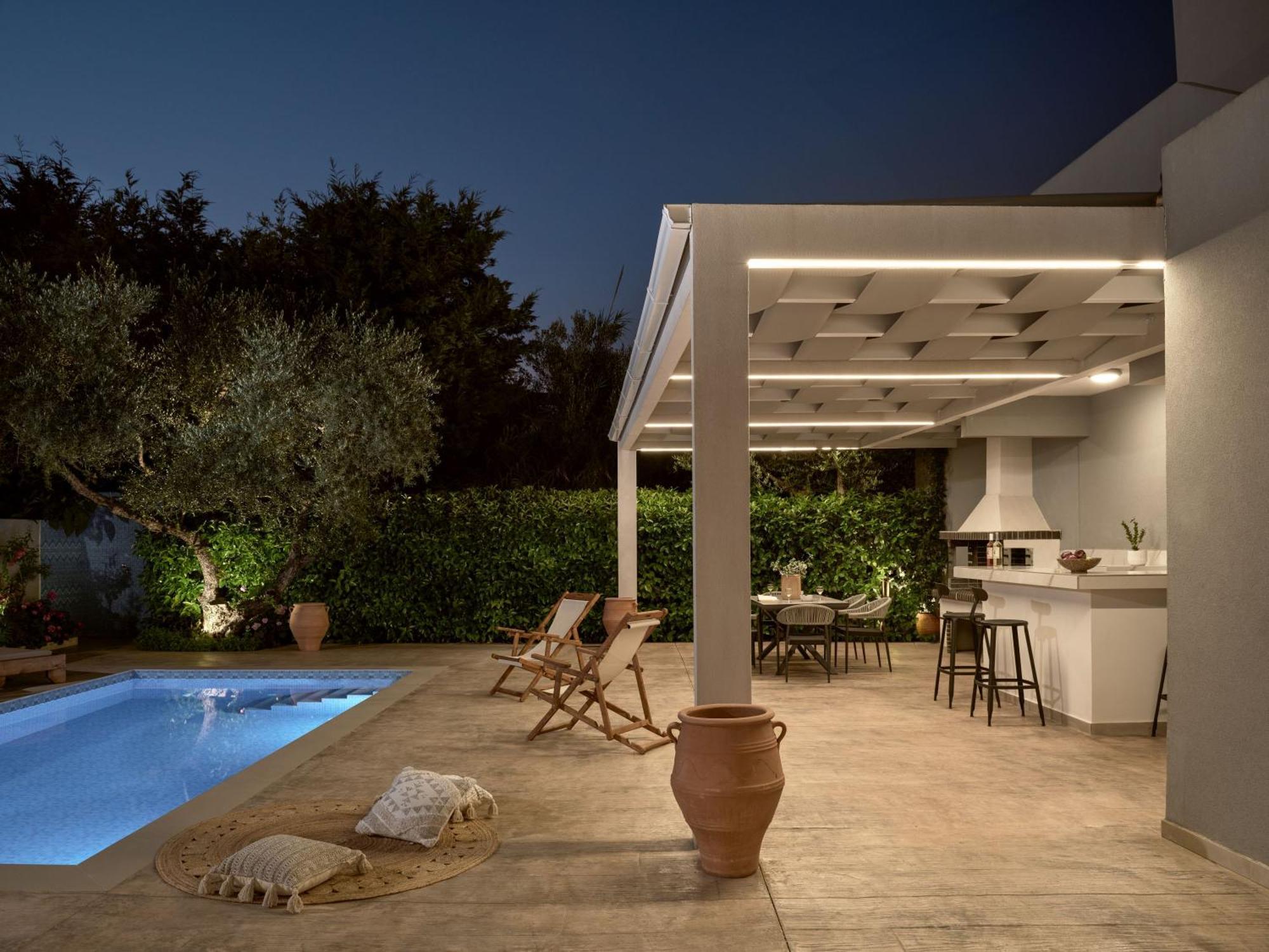 Jasmine Suites With Private Pool Tsilivi  Exterior photo