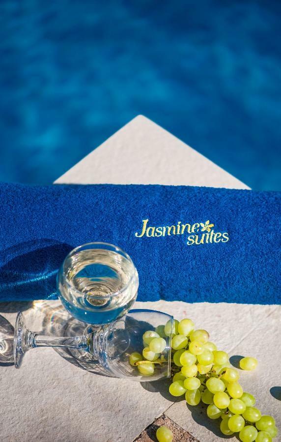 Jasmine Suites With Private Pool Tsilivi  Exterior photo