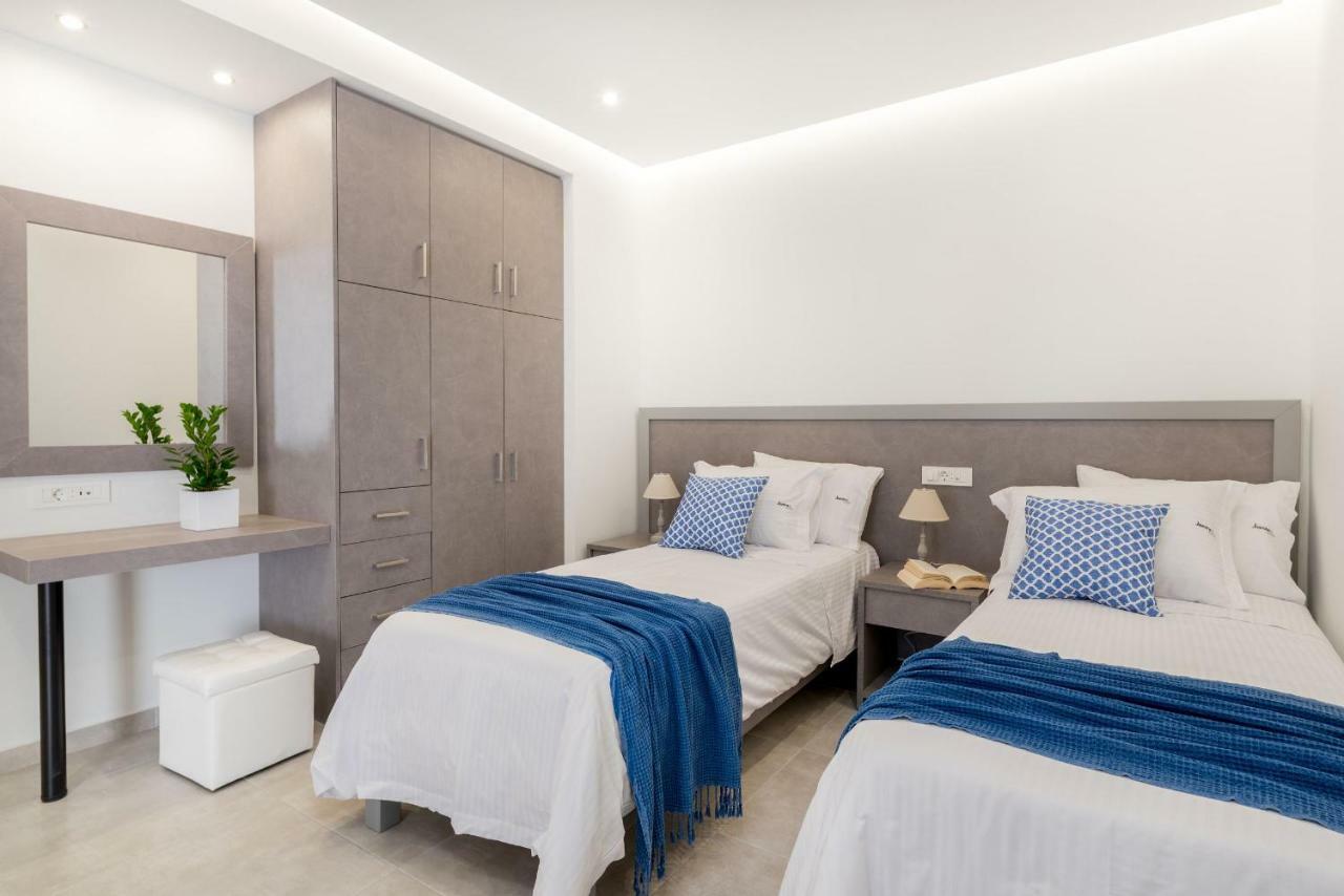 Jasmine Suites With Private Pool Tsilivi  Exterior photo